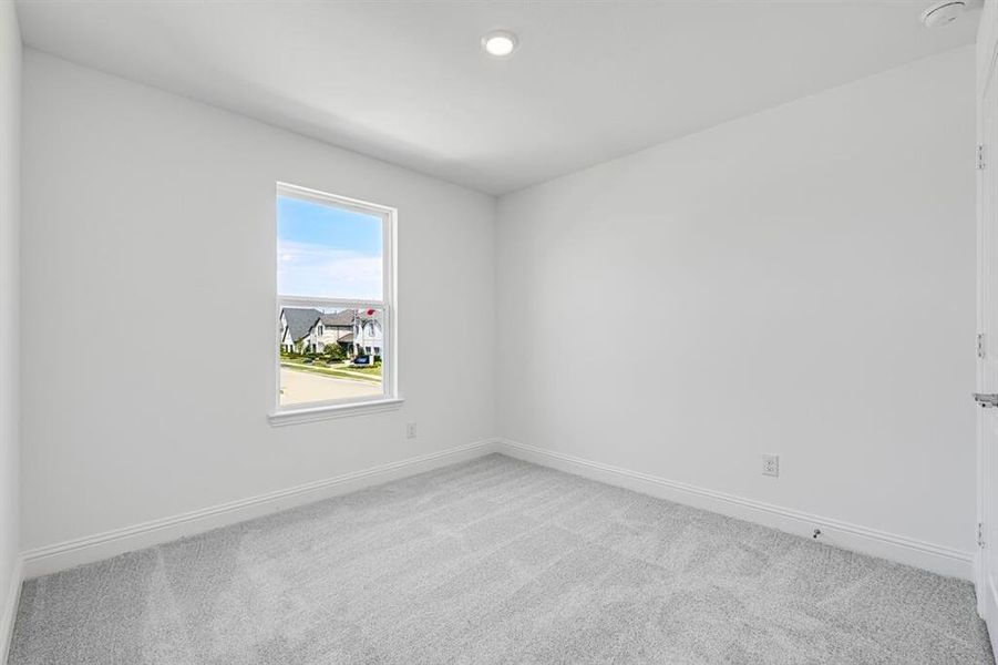 100 North Sky Drive ~ Ready Now 100 North Sky Drive ~ Ready Now