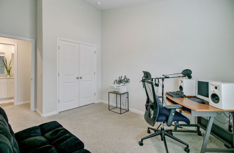 Furnished interior view inside a new home in , Moncks Corner (Image 29). Furnished interior view inside a new home in , Moncks Corner (Image 29).