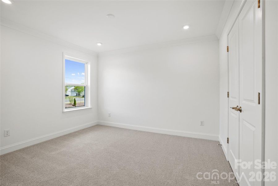 Spacious, unfurnished interior of a new home in Parkside Crossing, Charlotte (Image 19).