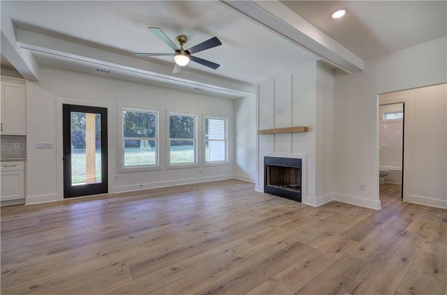 Spacious, unfurnished interior of a new home in , Taylorsville (Image 30).