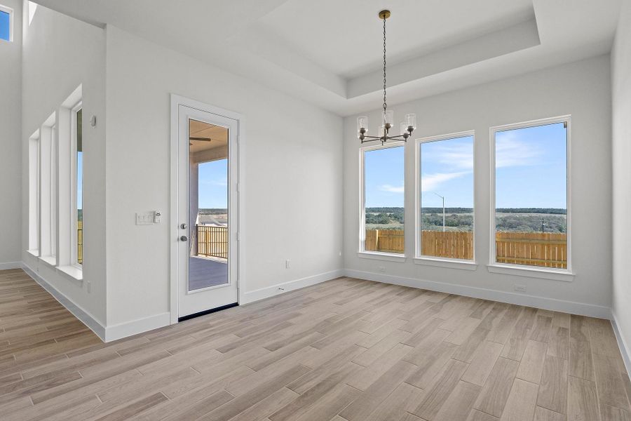 Spacious, unfurnished interior of a new home in Lariat, Liberty Hill (Image 27).