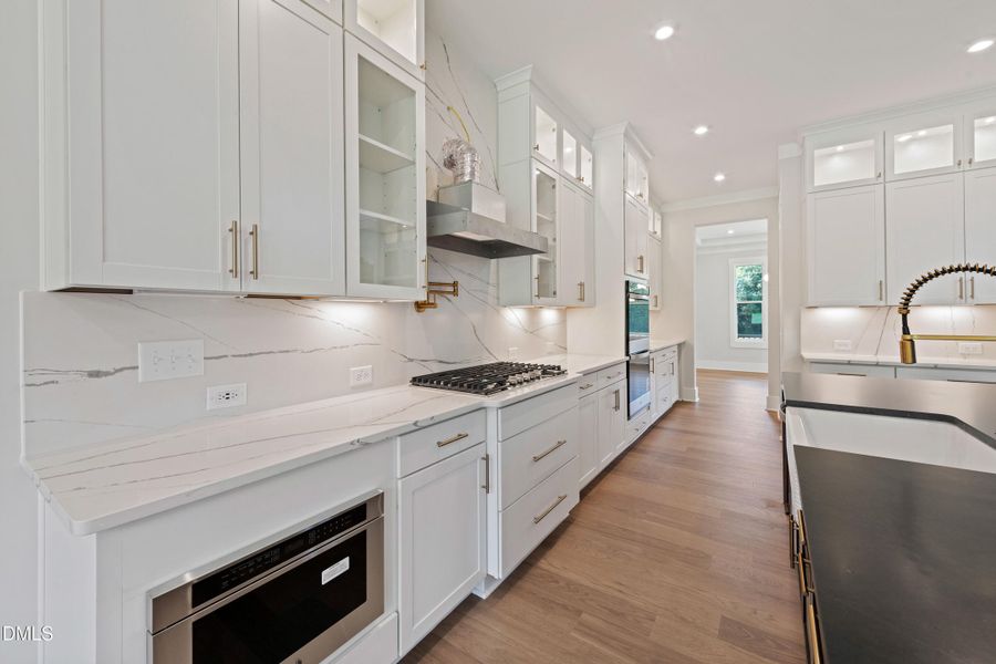 RGA-0436-00_Champlain A_Kitchen-3 RGA-0436-00_Champlain A_Kitchen-3