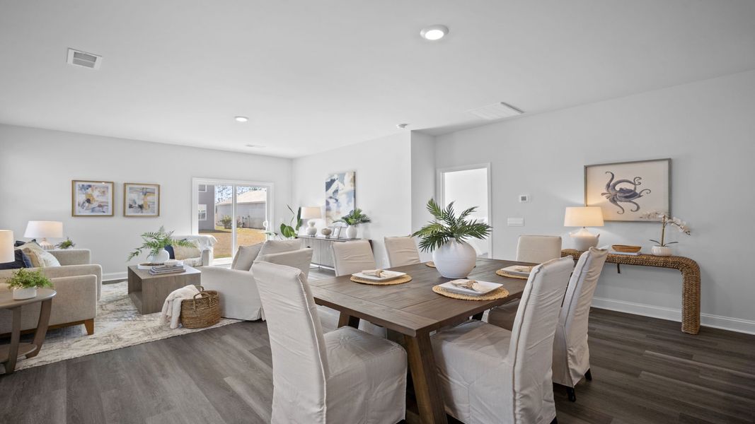 Representative furnished interior of a home built from the Manning by D.R. Horton in The Retreat at East Argent, Ridgeland (Image 11).