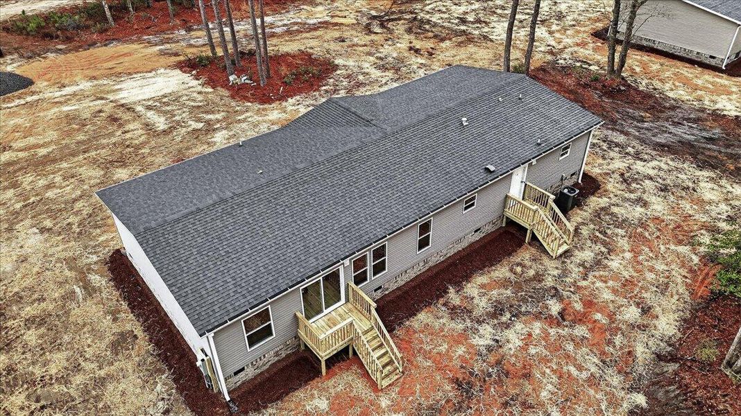 Exterior details and patio area of a home in , Walterboro (Image 22).