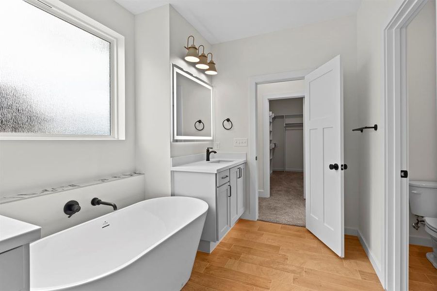 Furnished interior view inside a new home in , Lindale (Image 5).
