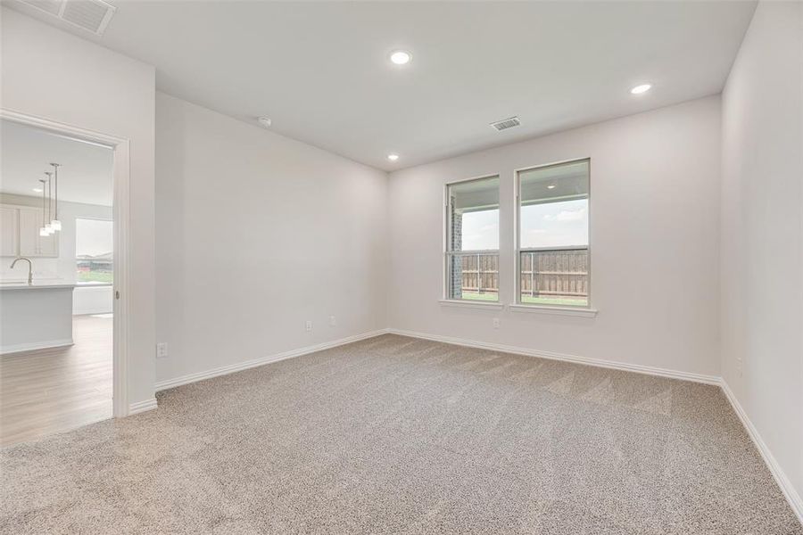 Spacious, unfurnished interior of a new home in Spiritas Ranch, Little Elm (Image 26). Spacious, unfurnished interior of a new home in Spiritas Ranch, Little Elm (Image 26).