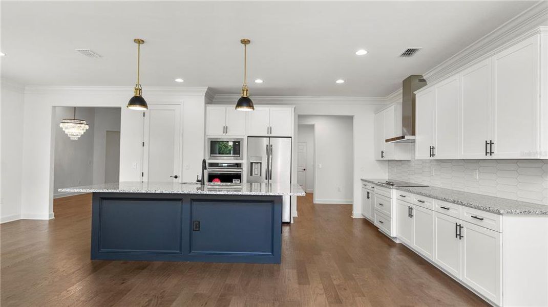 Furnished interior view inside a new home in , Lakeland (Image 7).