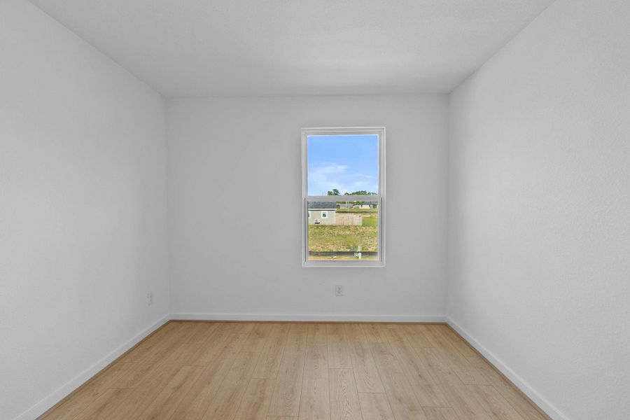 Spacious, unfurnished interior of a new home in Lake Conroe Cove, Willis (Image 15). Spacious, unfurnished interior of a new home in Lake Conroe Cove, Willis (Image 15).