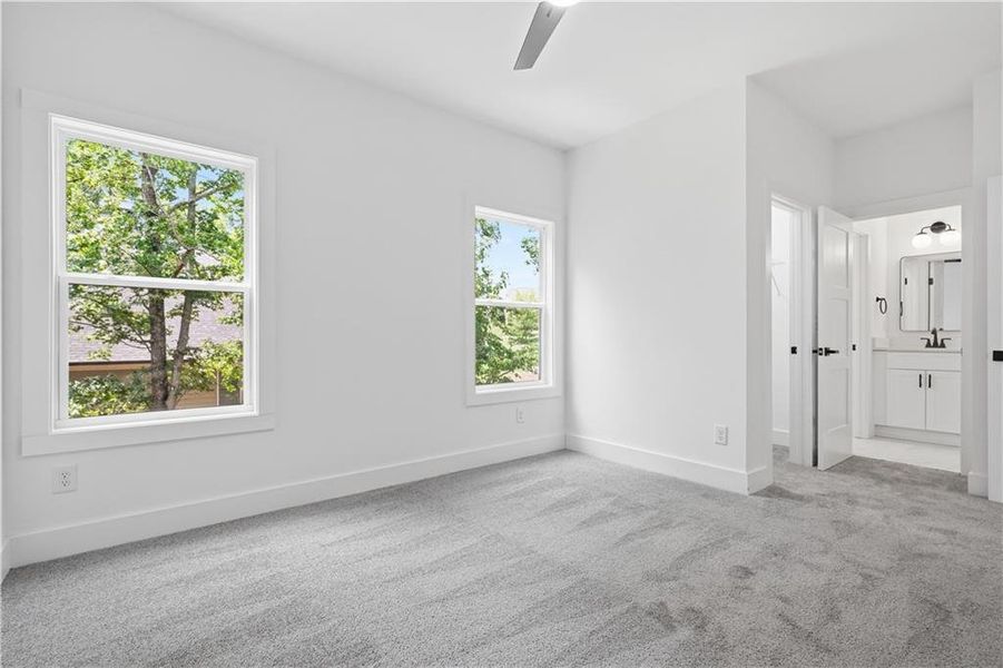 Spacious, unfurnished interior of a new home in , Jefferson (Image 22).