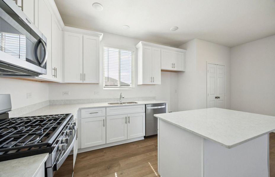 Representative furnished interior of a home built from the Kisko by Centex in Mobberly Farms, Pilot Point (Image 8).