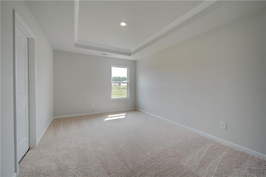 Spacious, unfurnished interior of a new home in Kingston, Locust Grove (Image 29).