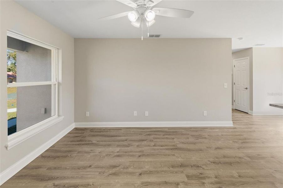 Spacious, unfurnished interior of a new home in , Avon Park (Image 21).