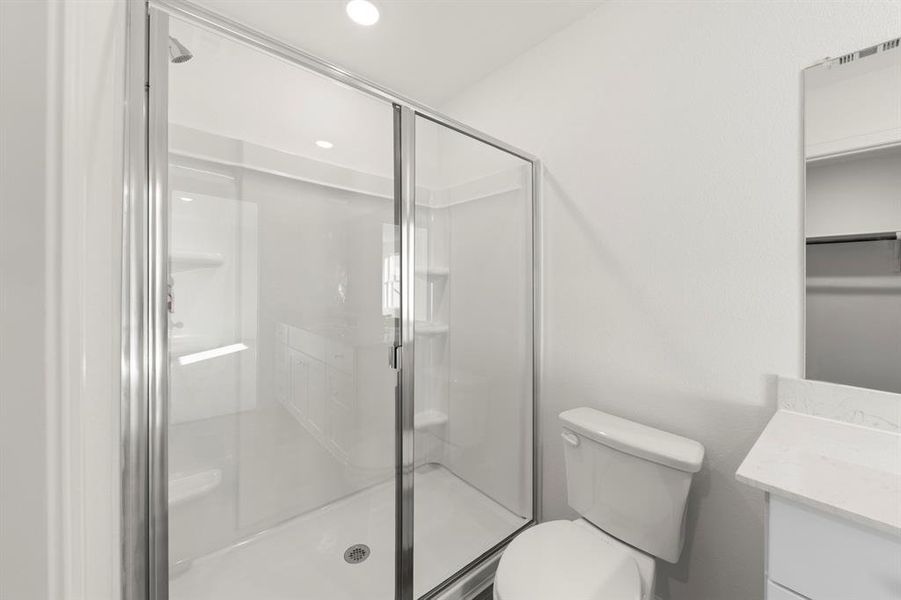 22. 205 Connecticut - Bath (3)