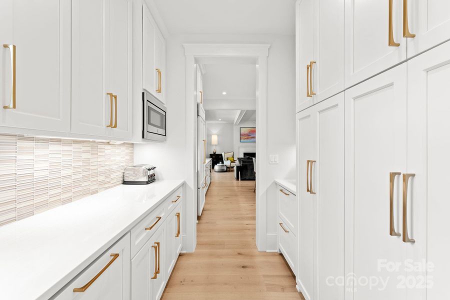 Image 43 of a home in . Image 43 of a home in .