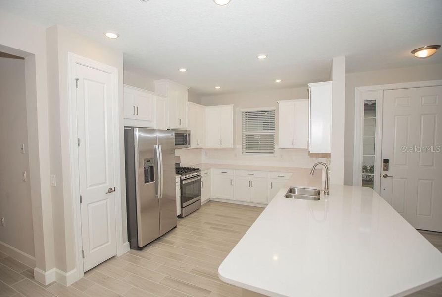 Furnished interior view inside a new home in , Wesley Chapel (Image 7).