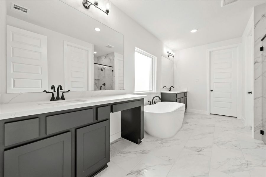 Furnished interior view inside a new home in Cross Creek West, Fulshear (Image 3).