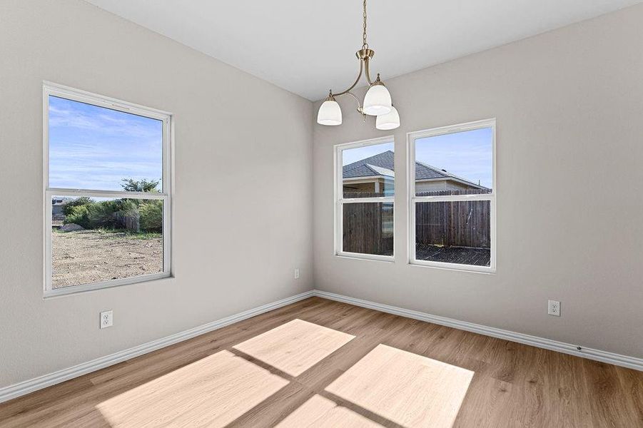 Spacious, unfurnished interior of a new home in Trails of Fossil Creek, Fort Worth (Image 20).