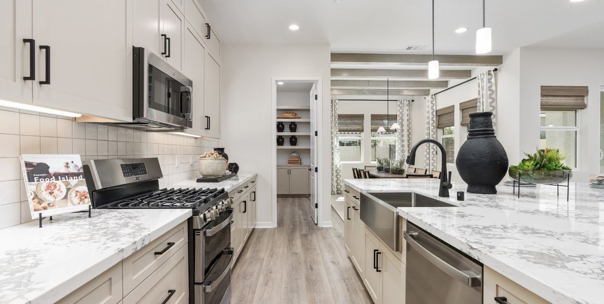 Summit at Cascade Landing - 1440x724 (16)