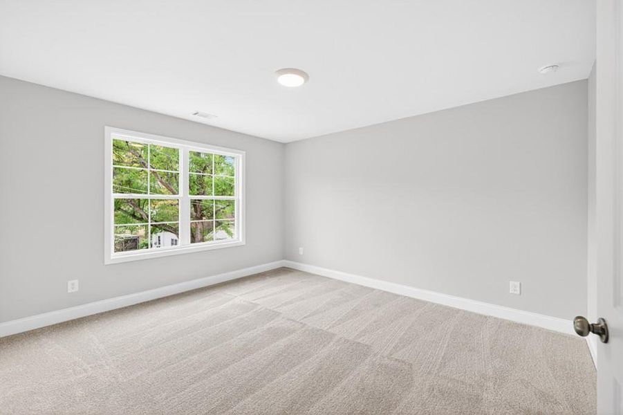 Spacious, unfurnished interior of a new home in , Sugar Hill (Image 38).
