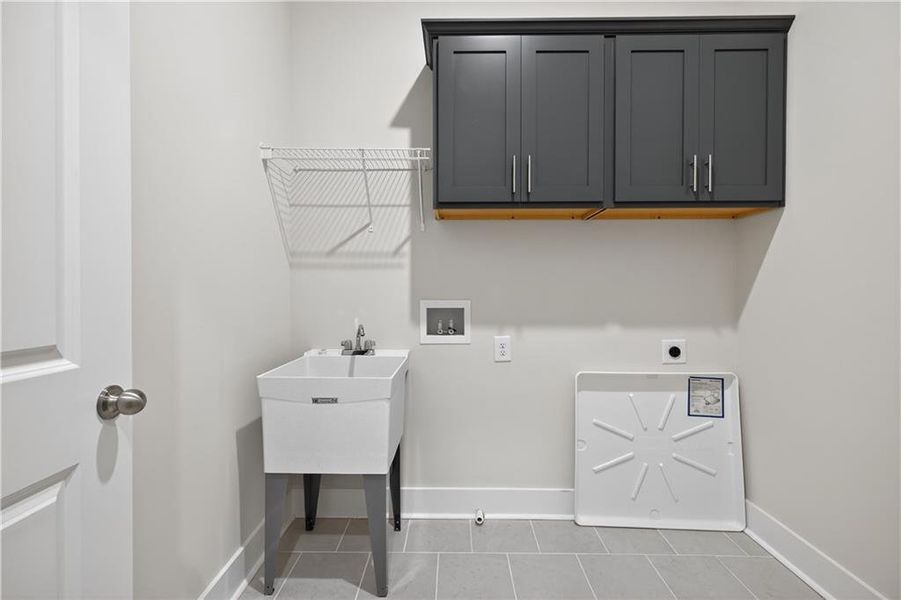 Furnished interior view inside a new home in , Cumming (Image 8).