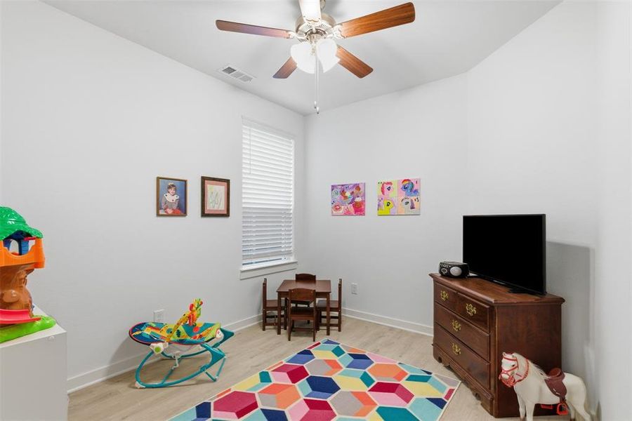 Furnished interior view inside a new home in Heartland, Heartland (Image 20).