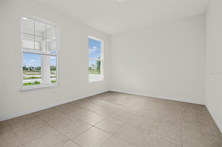 Spacious, unfurnished interior of a new home in Weslyn Park, St. Cloud (Image 18).