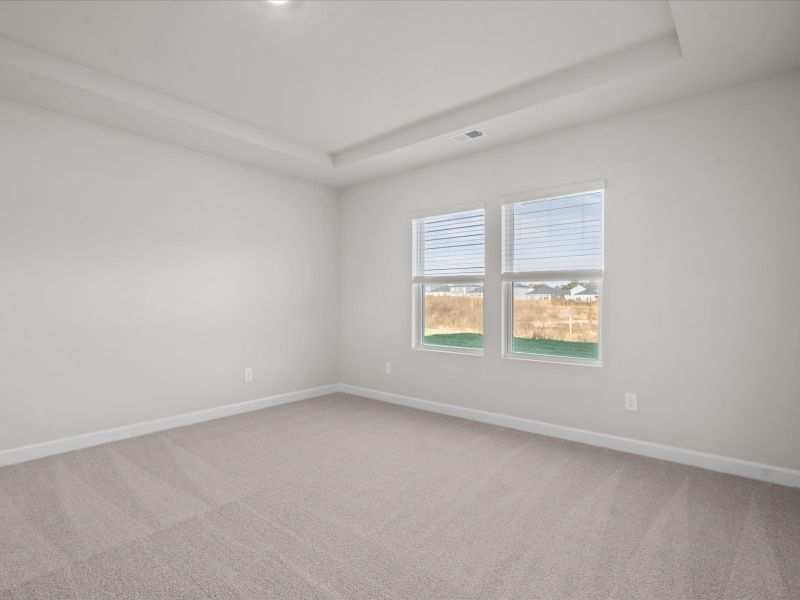 Spacious, unfurnished interior of a new home in Creek Ridge - Signature Collection, Spartanburg (Image 11).