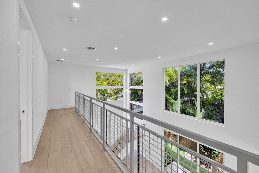 Photo​​‌​​​​‌​​‌‌​​​‌​‌​​​​‌‌​‌​​​​‌​​‌​​​​‌​ 28