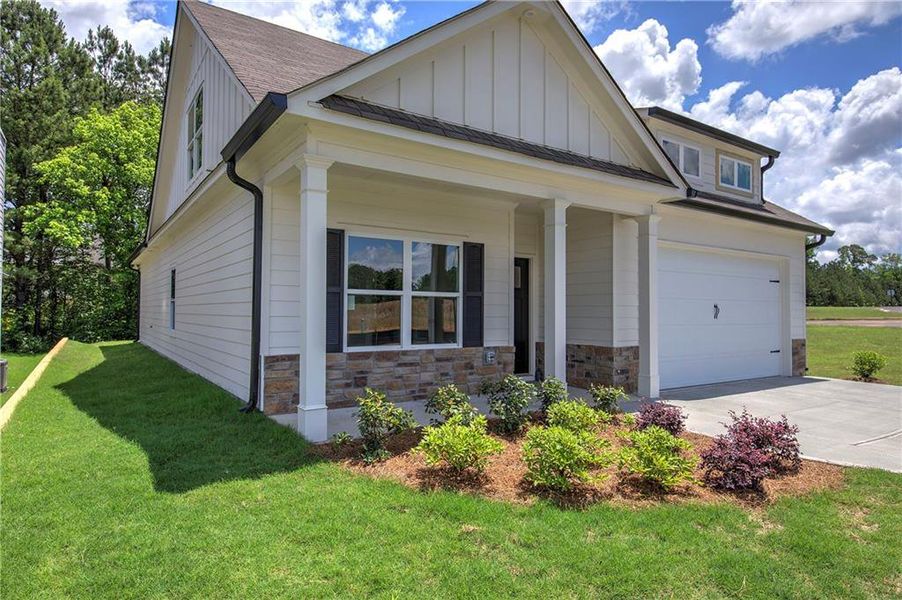 Front exterior of a new home in , Cartersville, GA, highlighting curb appeal (Image 20).