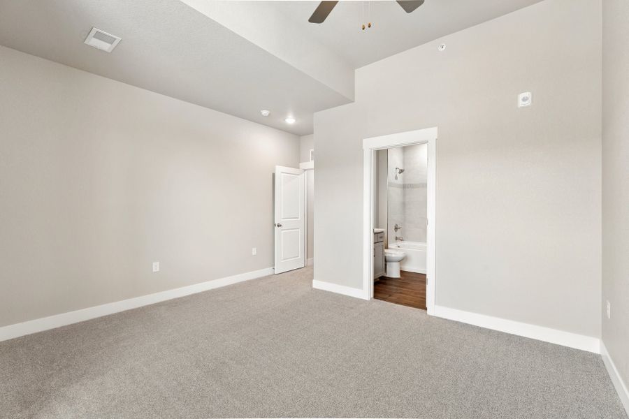Spacious, unfurnished interior of a new home in Northfield at Old Town, Fort Collins (Image 14). Spacious, unfurnished interior of a new home in Northfield at Old Town, Fort Collins (Image 14).