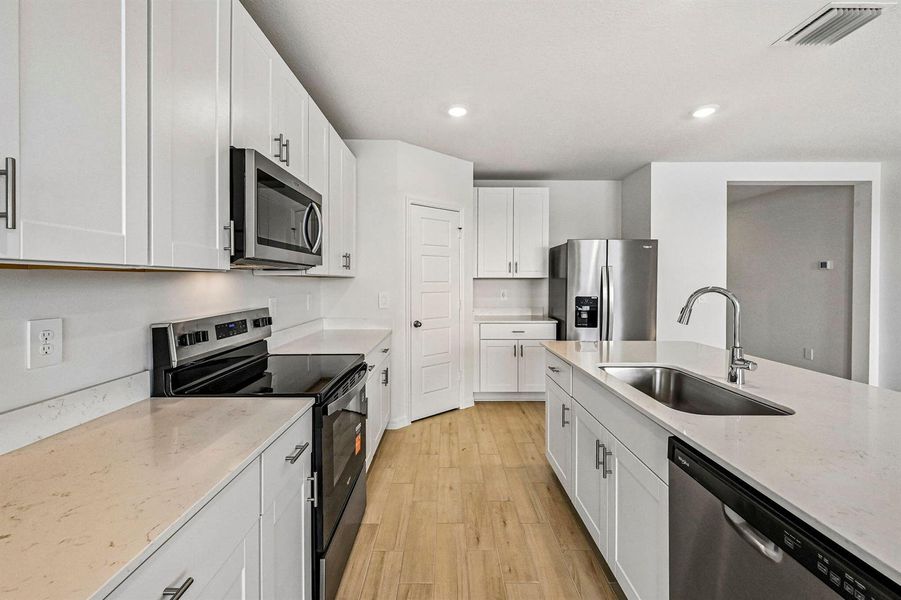 5590 Hampton Park Cir Vero (12) 5590 Hampton Park Cir Vero (12)