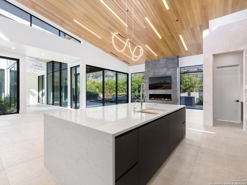 Community amenities in , San Antonio (Image 54).