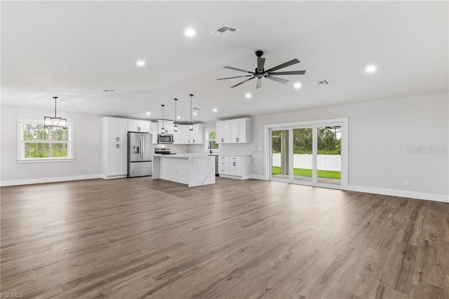 Spacious, unfurnished interior of a new home in , Punta Gorda (Image 14).