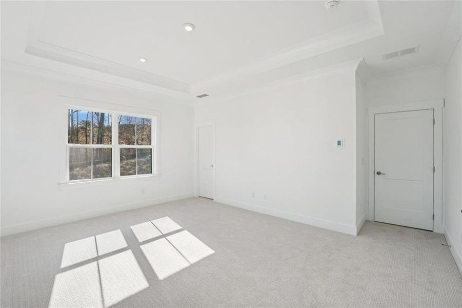 Spacious, unfurnished interior of a new home in Sterling Pointe, Cumming (Image 75).