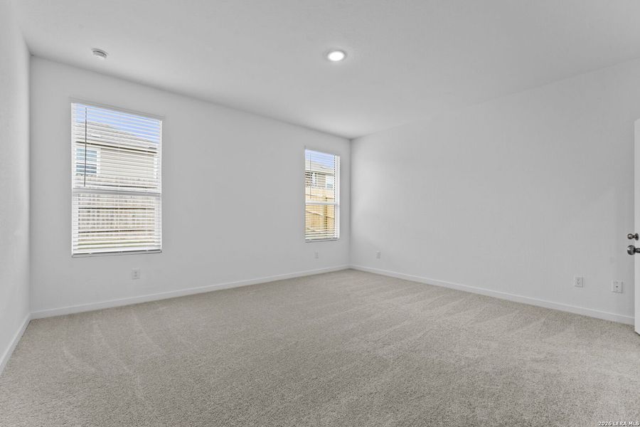 Spacious, unfurnished interior of a new home in Grace Valley, Marion (Image 28).