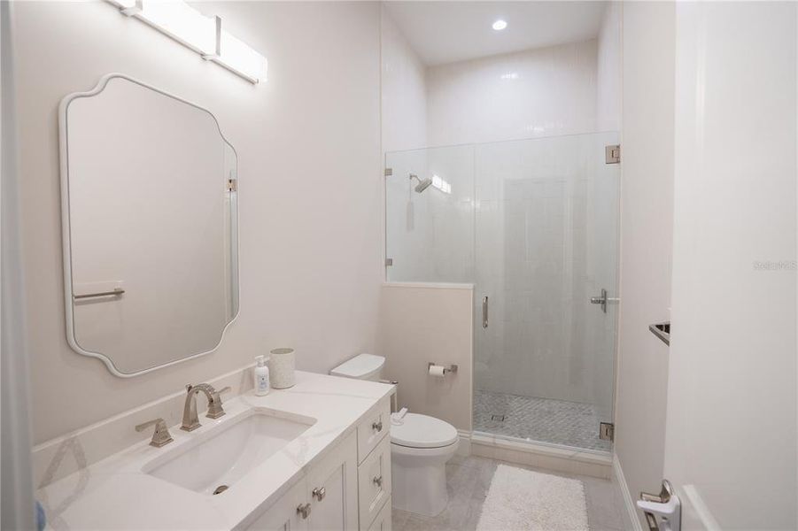 Furnished interior view inside a new home in , Tampa (Image 36).