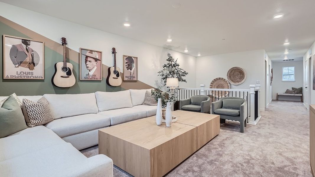 050125 2628 Chelton Opt Loft F2 Base4