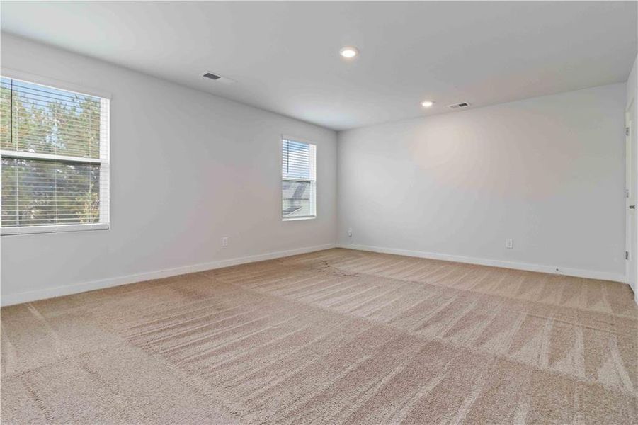 Spacious, unfurnished interior of a new home in , Covington (Image 28). Spacious, unfurnished interior of a new home in , Covington (Image 28).