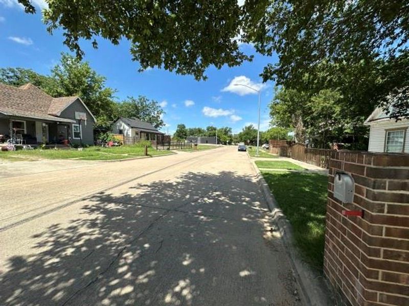 Natural landscape and outdoor views near  in Fort Worth (Image 17).