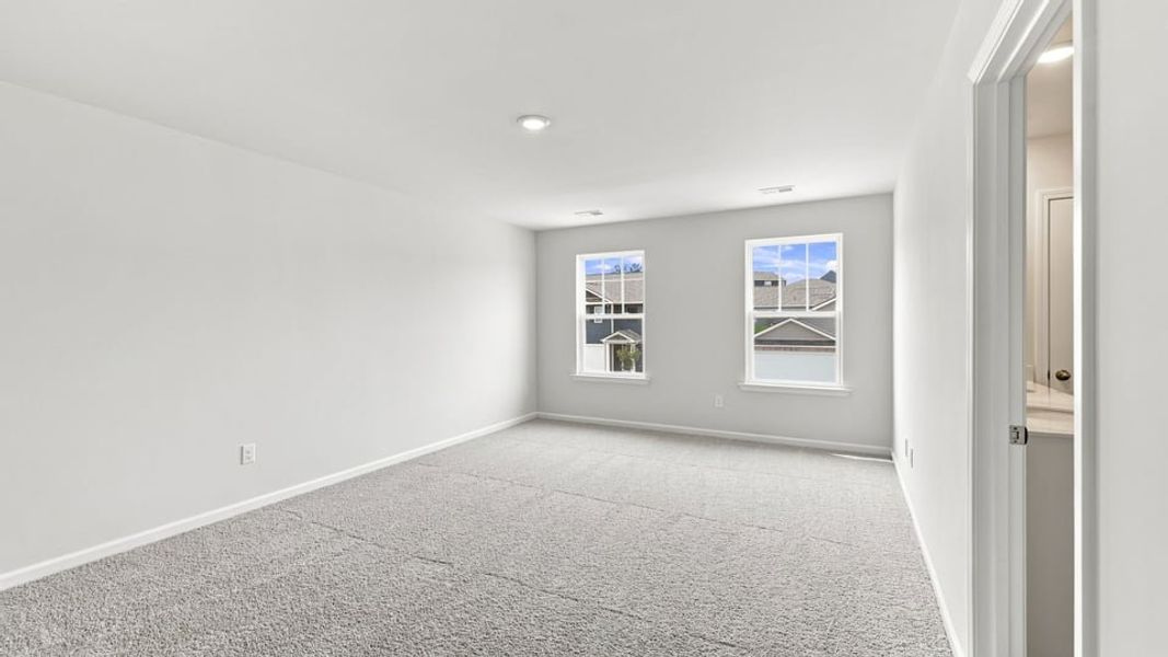 Spacious, unfurnished interior of a new home in Lakestone, Woodruff (Image 33). Spacious, unfurnished interior of a new home in Lakestone, Woodruff (Image 33).