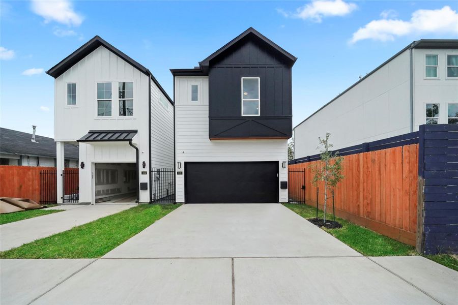 Experience the allure of 124 E. 32nd St, boasting a secure driveway and private gated entry for ultimate privacy. Experience the allure of 124 E. 32nd St, boasting a secure driveway and private gated entry for ultimate privacy.
