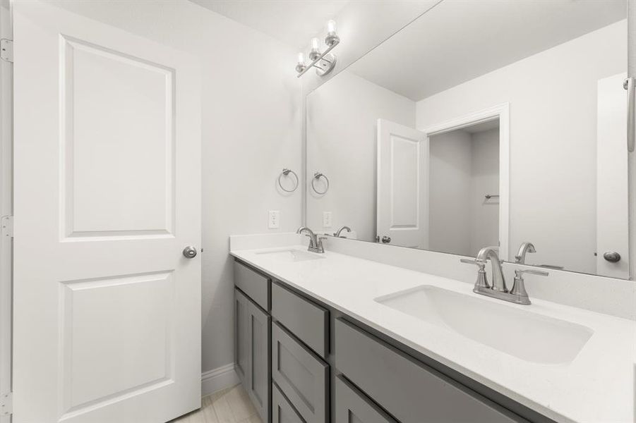 40. 2126 Rhodora - 4th Bath