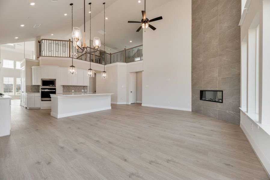 Spacious, unfurnished interior of a new home in Providence Cove, McKinney (Image 22).