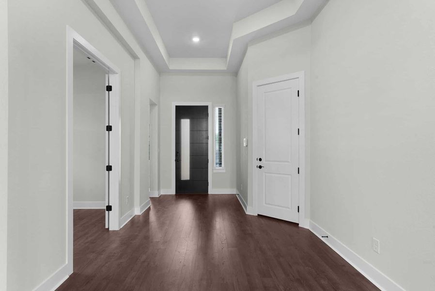 Spacious, unfurnished interior of a new home in University Heights, Round Rock (Image 20). Spacious, unfurnished interior of a new home in University Heights, Round Rock (Image 20).