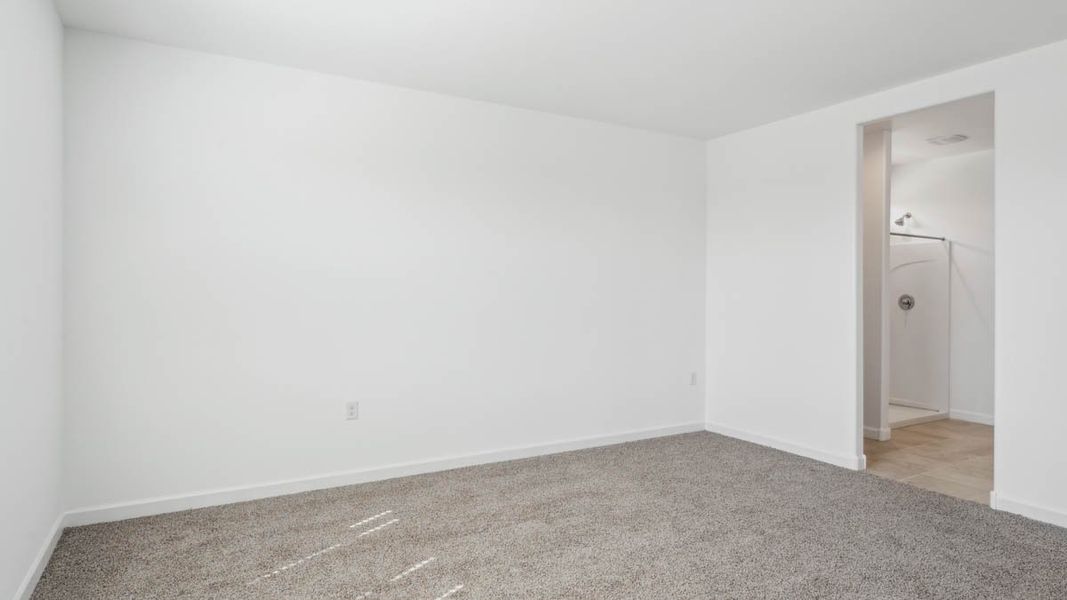 Spacious, unfurnished interior of a new home in Upper Canyon, Phoenix (Image 17).
