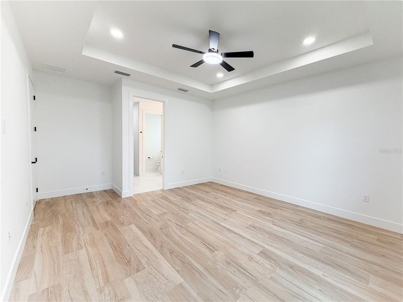 Spacious, unfurnished interior of a new home in , North Port (Image 26).