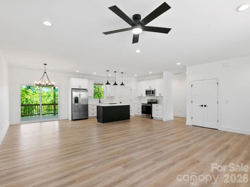 Spacious, unfurnished interior of a new home in , Old Fort (Image 20).