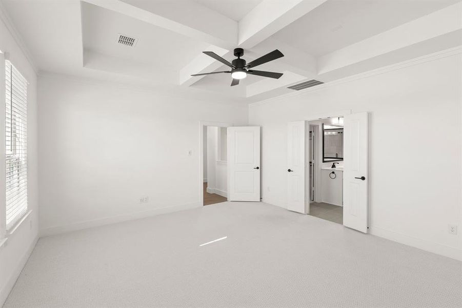 Spacious, unfurnished interior of a new home in Trails at Cottonwood Creek, Wylie (Image 15).