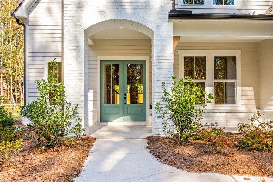 Exterior details and patio area of a home in , Gainesville (Image 3).