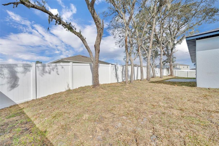 Exterior details and patio area of a home in , Poinciana (Image 27).